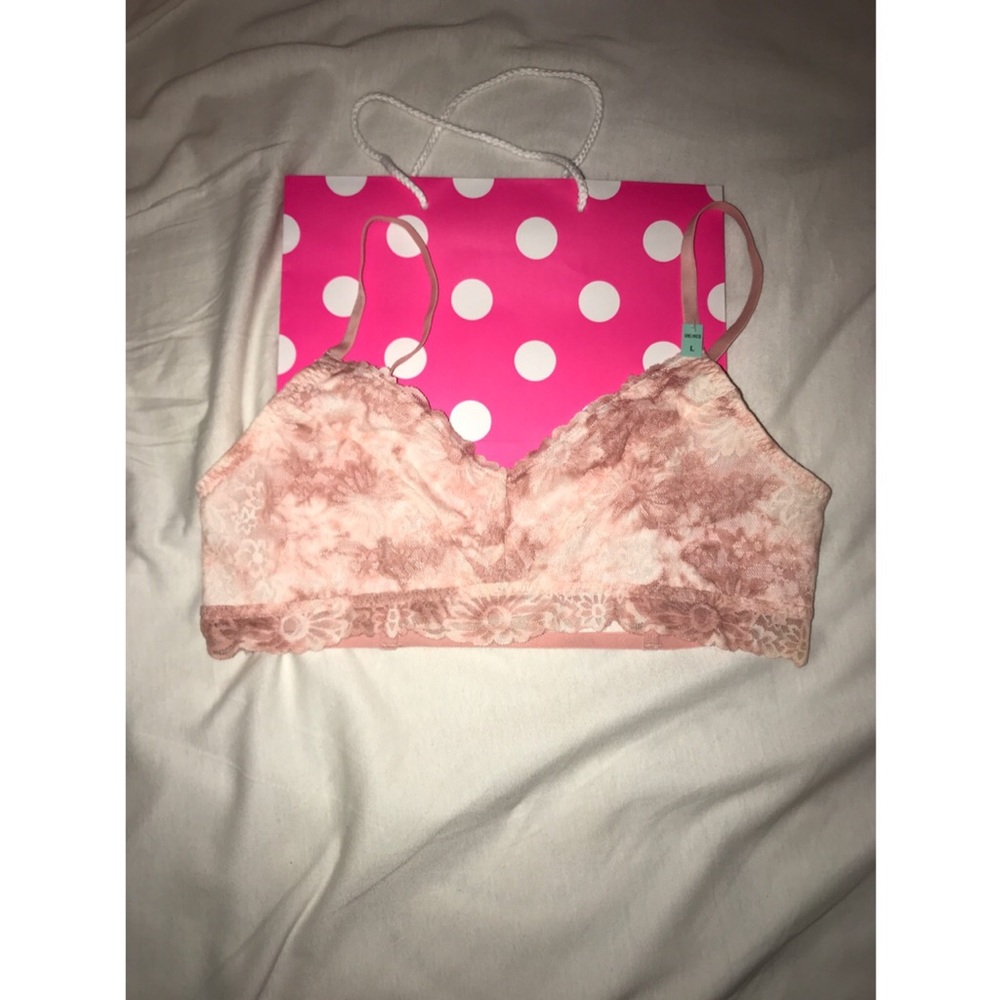 Brand New Victoria’s Secret Pink Bra
